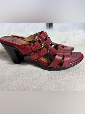 Sofft Red Leather Strappy Buckle Heeled Sandals